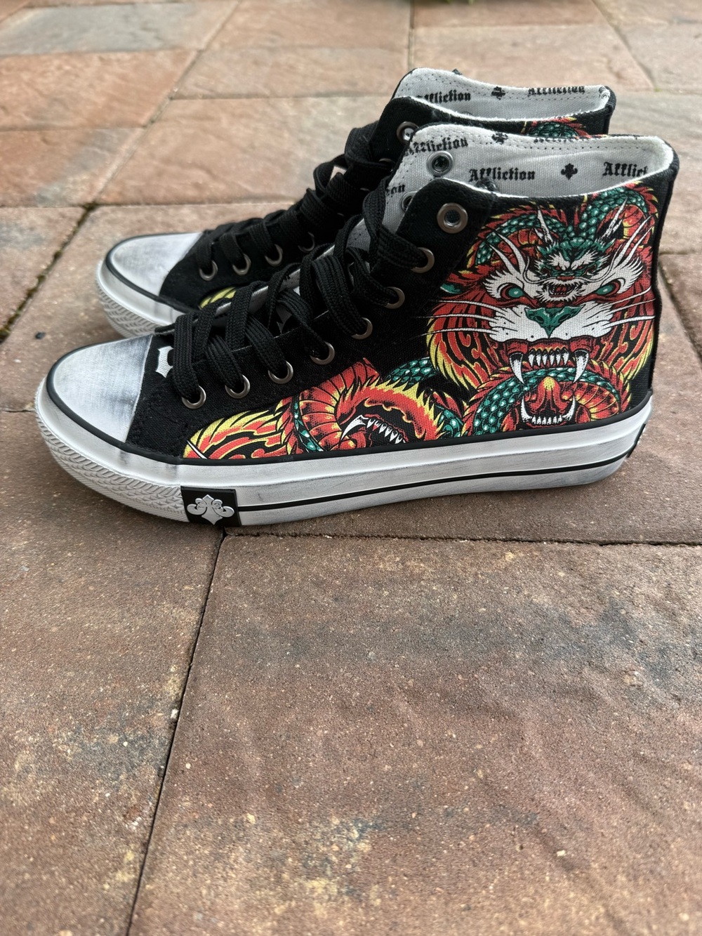 Affliction Flame & Fable Hi-Top Sneakers Shoes Dragon Tiger Mens 6 Womens 7.5
